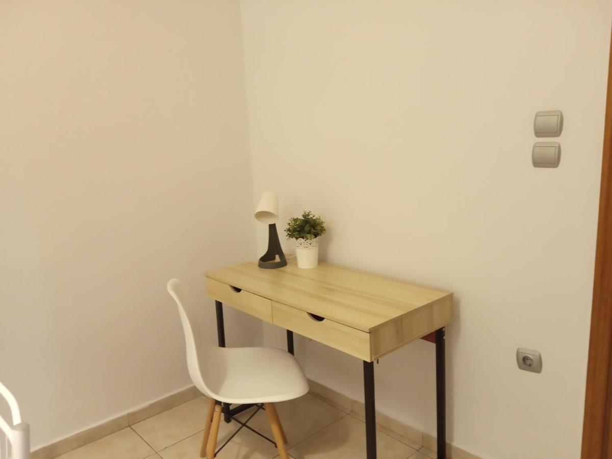 Isavrou Apartment Komotiní Eksteriør bilde