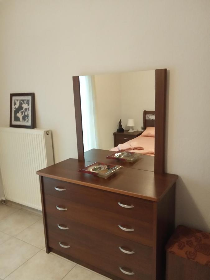 Isavrou Apartment Komotiní Eksteriør bilde