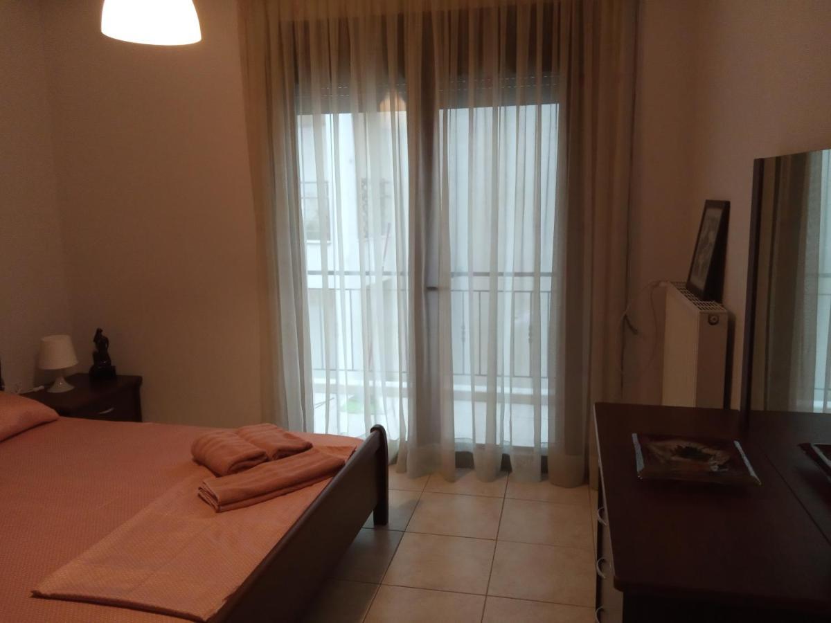 Isavrou Apartment Komotiní Eksteriør bilde