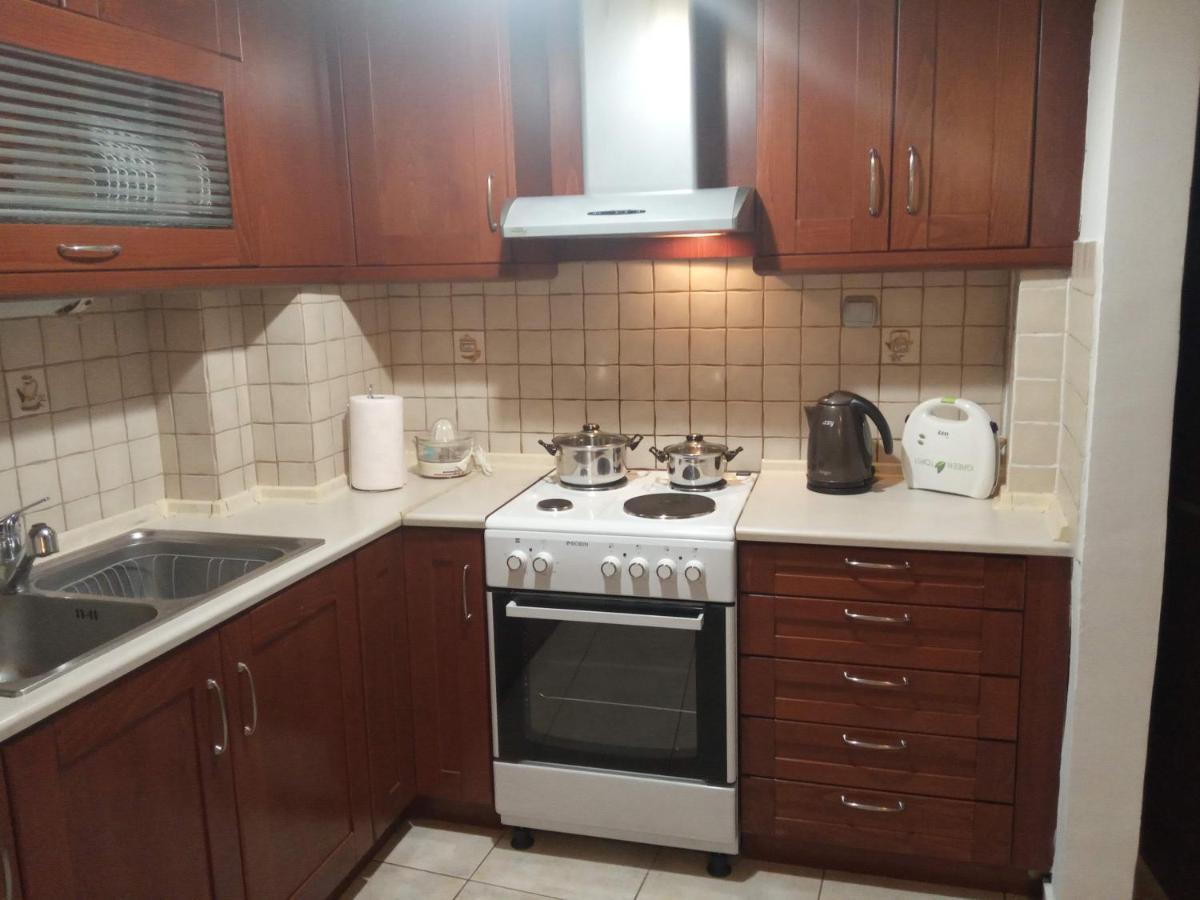 Isavrou Apartment Komotiní Eksteriør bilde